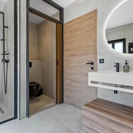 Βίλα Ref 2192 - Contemporary In With Sea View Pool Κάννες