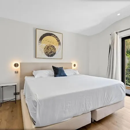 Vila Ref 2192 - Contemporary In With Sea View Pool Cannes